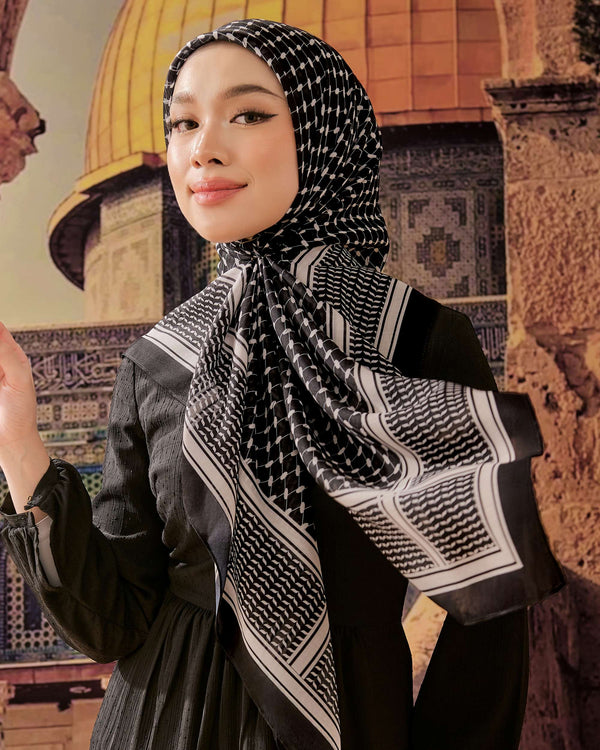 Kaffiyeh in Jet Black