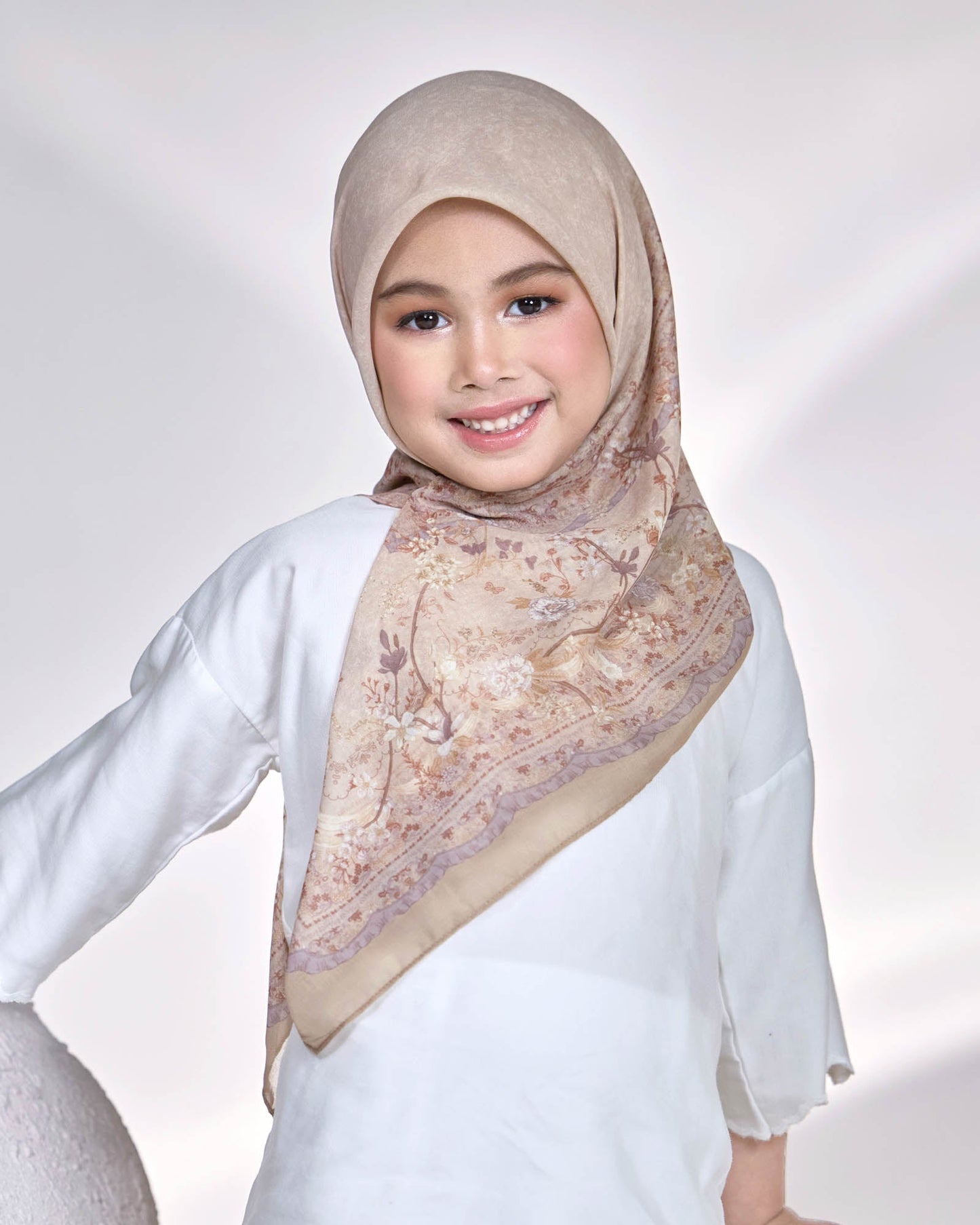 Enchanted in Oatmeal Kids