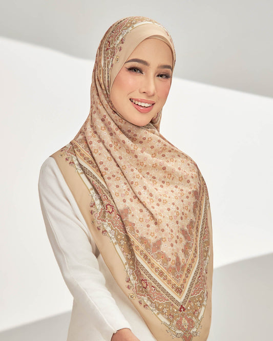 Tahzeeb in Bayj Wheat Shawl