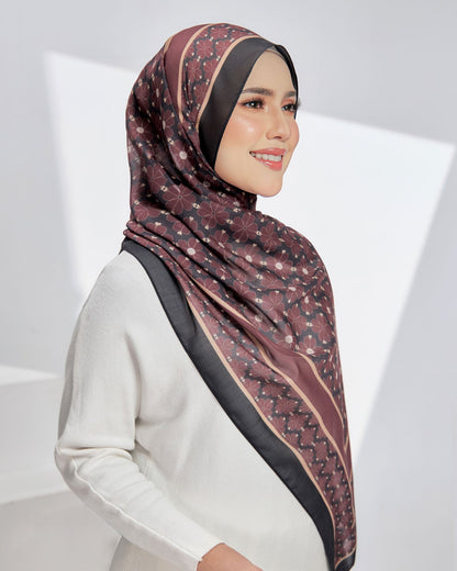 Hope in Biopsy Berry Cotton Shawl