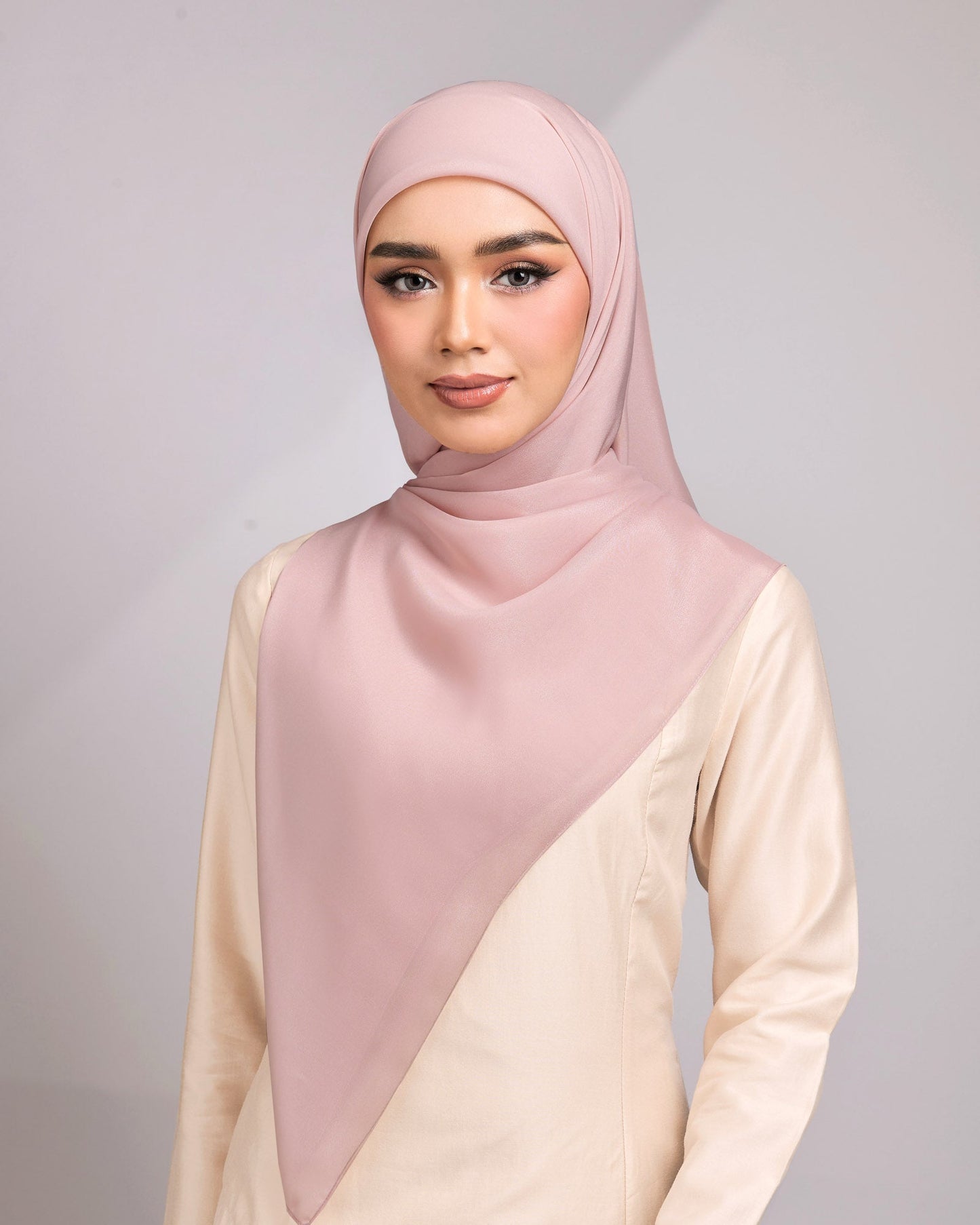 Gaia Shimmer Chiffon Square