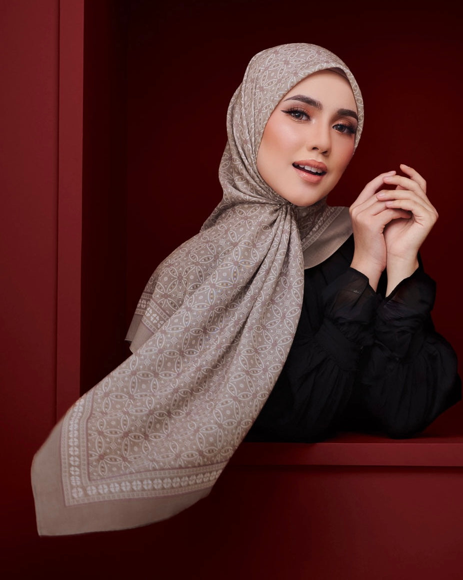 Marrakech in Merzouga Brown