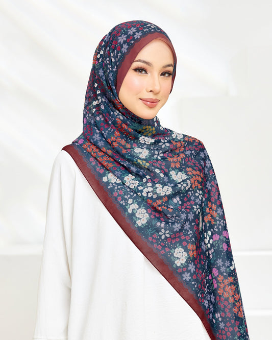 Rempah in Anise Maroon Shawl