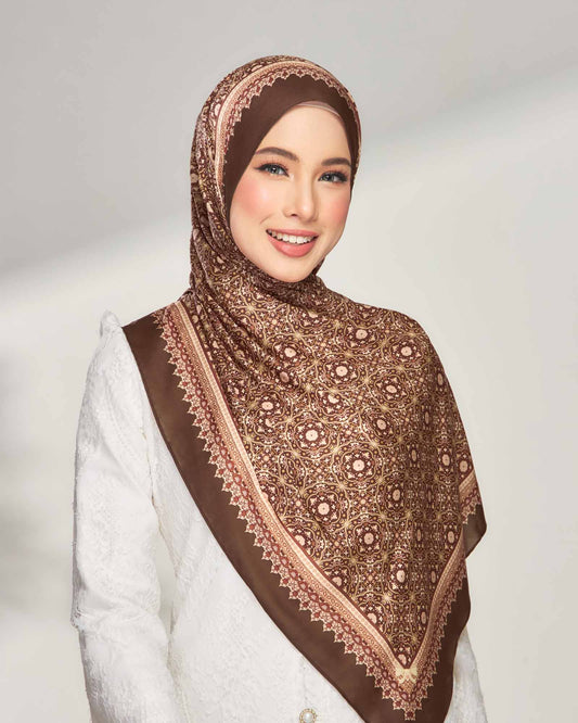 Maryam in Devote Satin Shawl