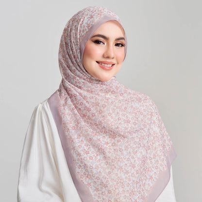 Vintage Garden in Eleanor Cotton Shawl