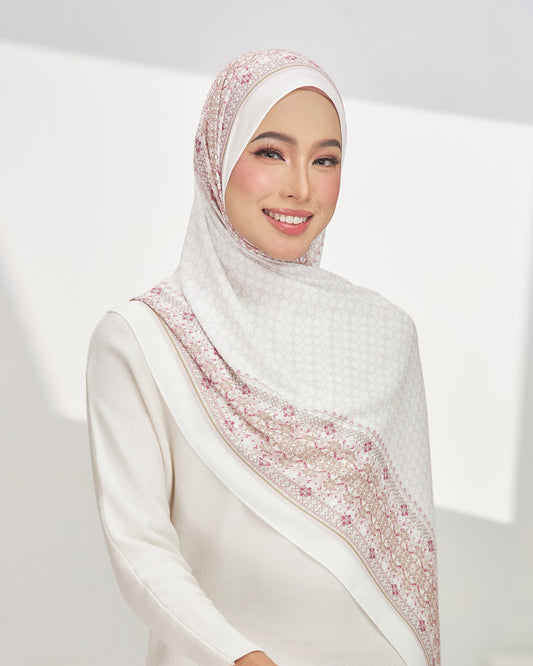 Ethereal in Ivory Cotton Shawl