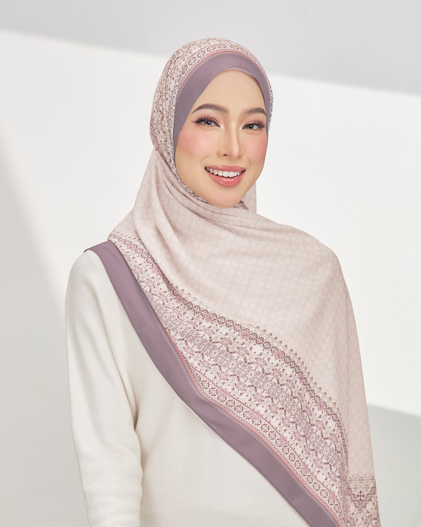 Ethereal in Lilac Cotton Shawl