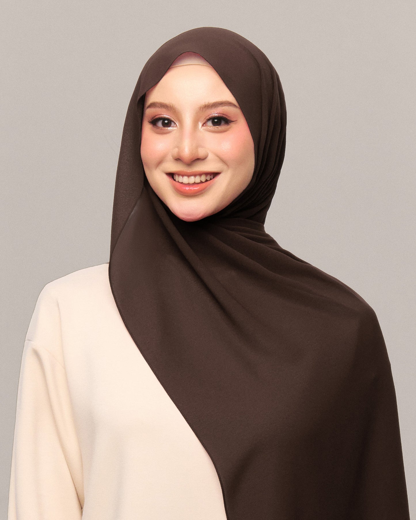 Safiyya Pearl Chiffon Shawl