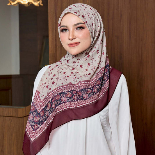 Vintage Garden in Isabelle