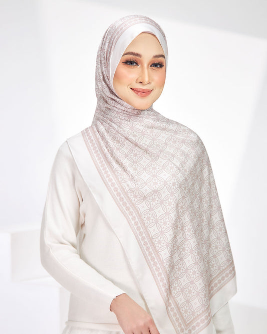 Marrakech in Jardin Ivory Chiffon Shawl