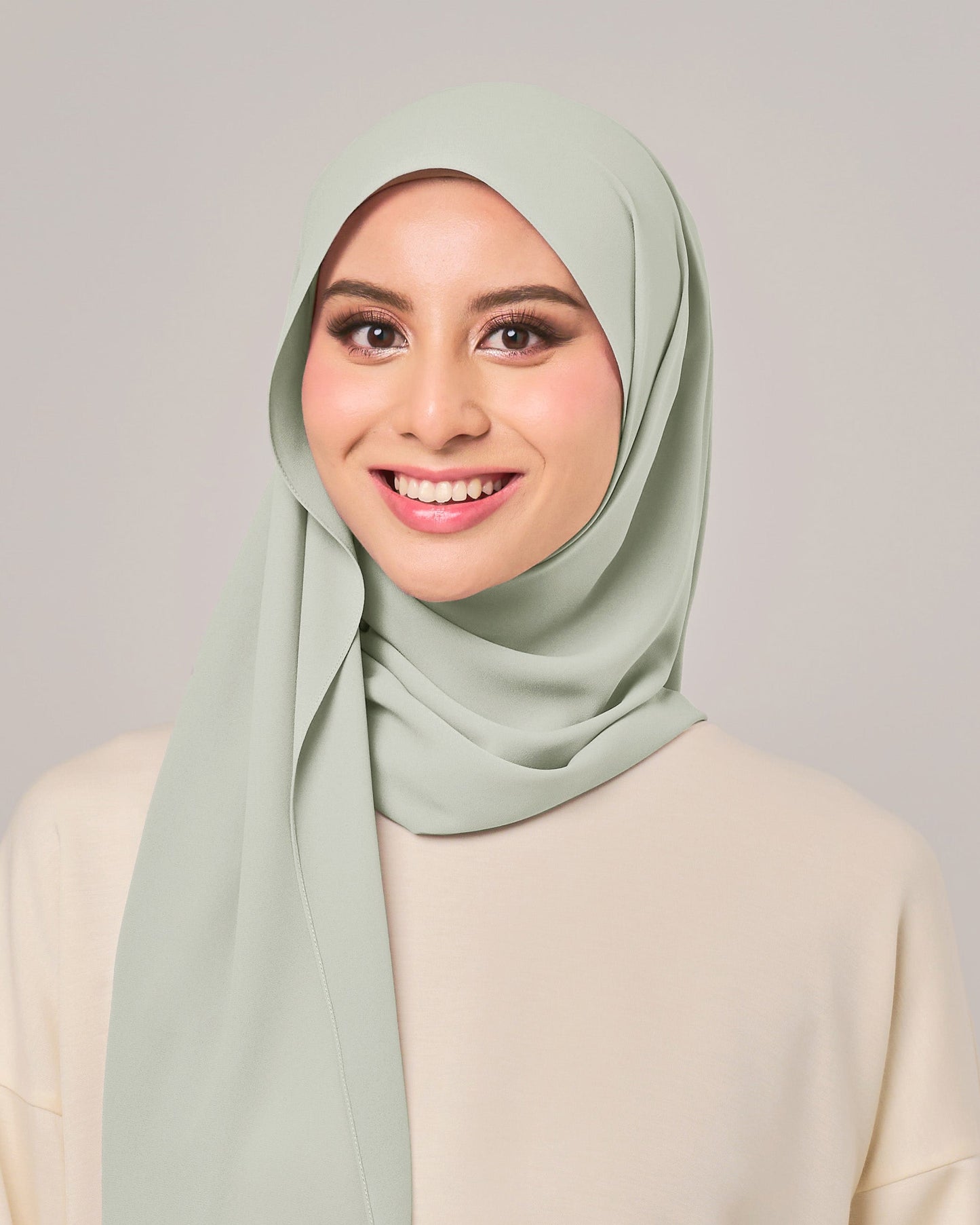 Ayra Hoodie Crepe Chiffon Shawl