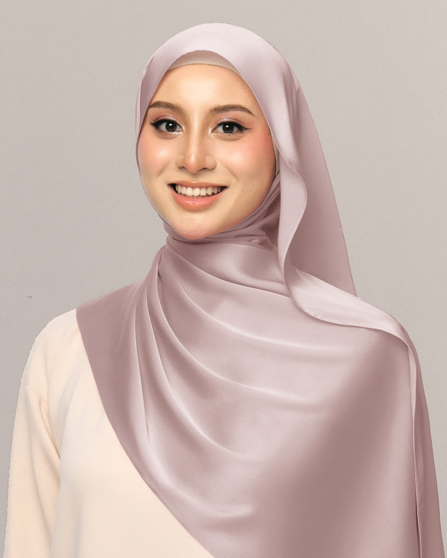 Amara Lightweight Satin