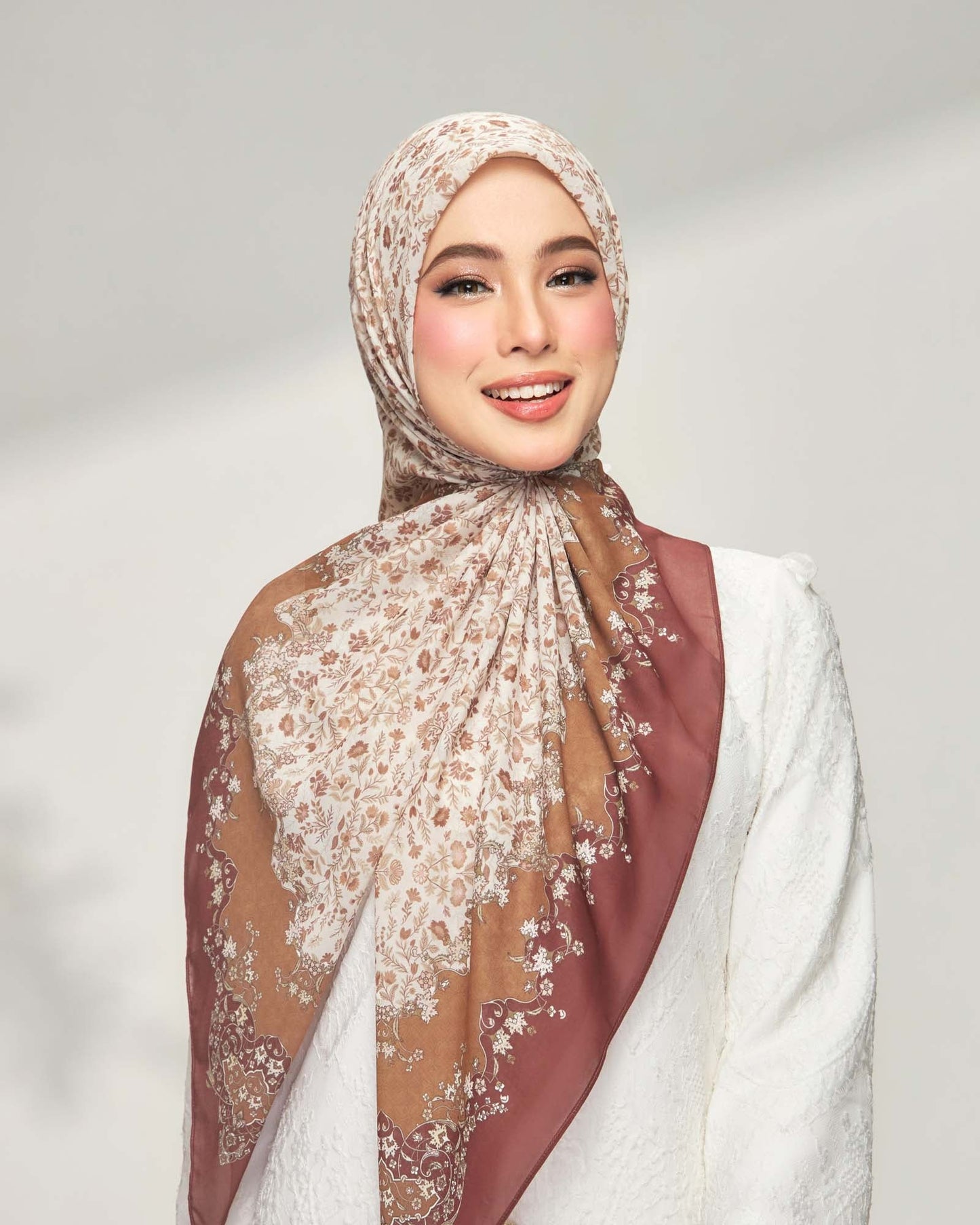 Henna in Mahogany Satin Square