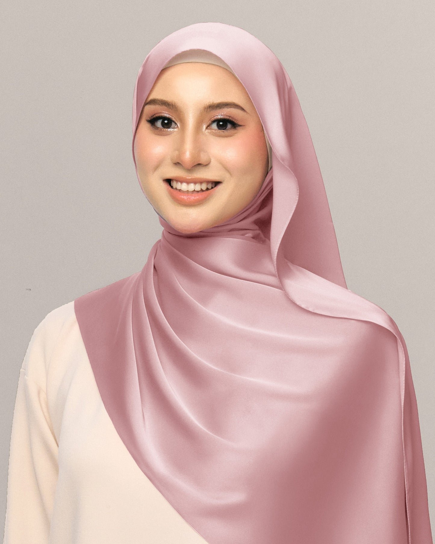 Amara Lightweight Satin