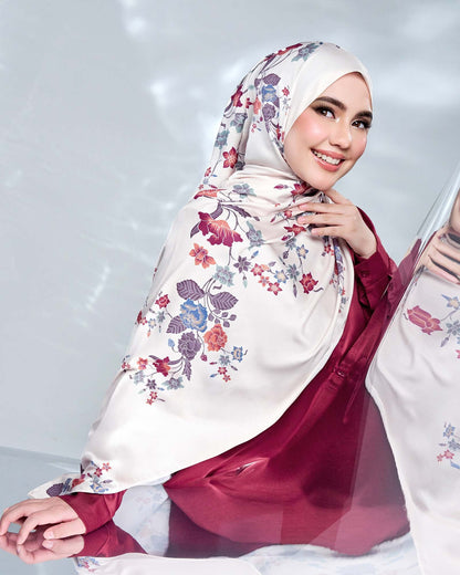 Gemala in Melur Satin Shawl