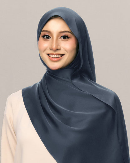 Amara Lightweight Satin