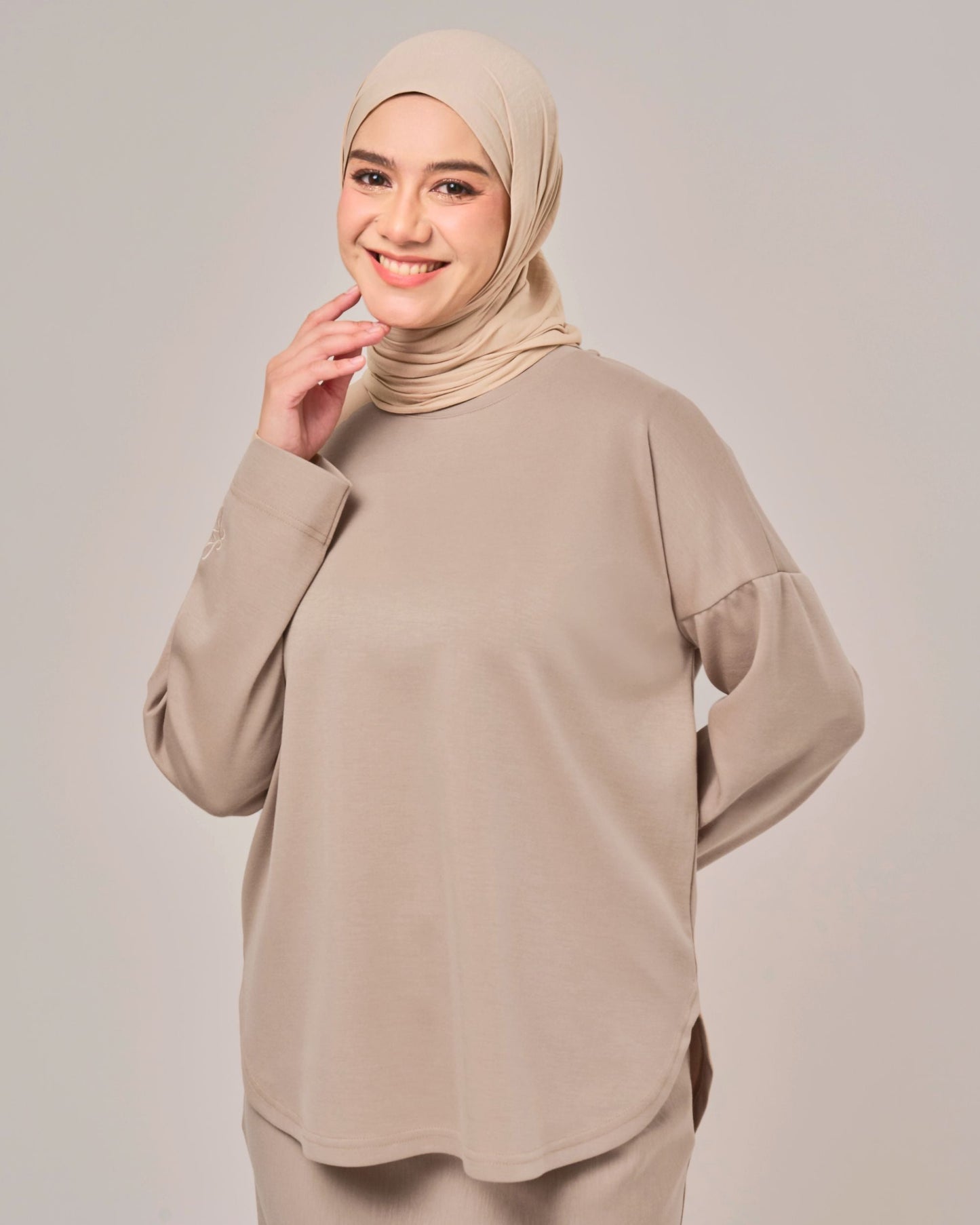 CORA TOP IN NUDE