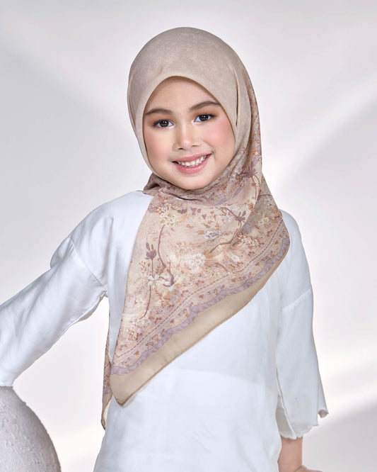 Enchanted in Oatmeal Kids