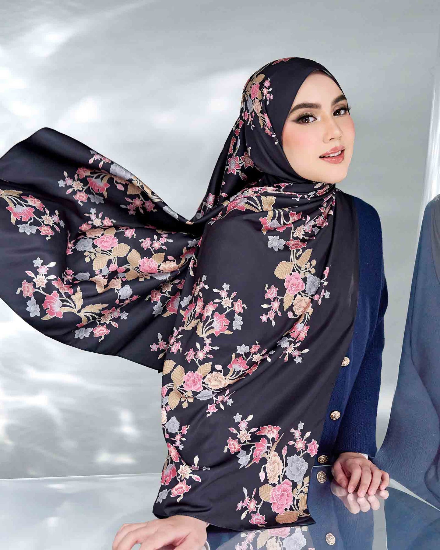 Gemala in Purnama Satin Shawl