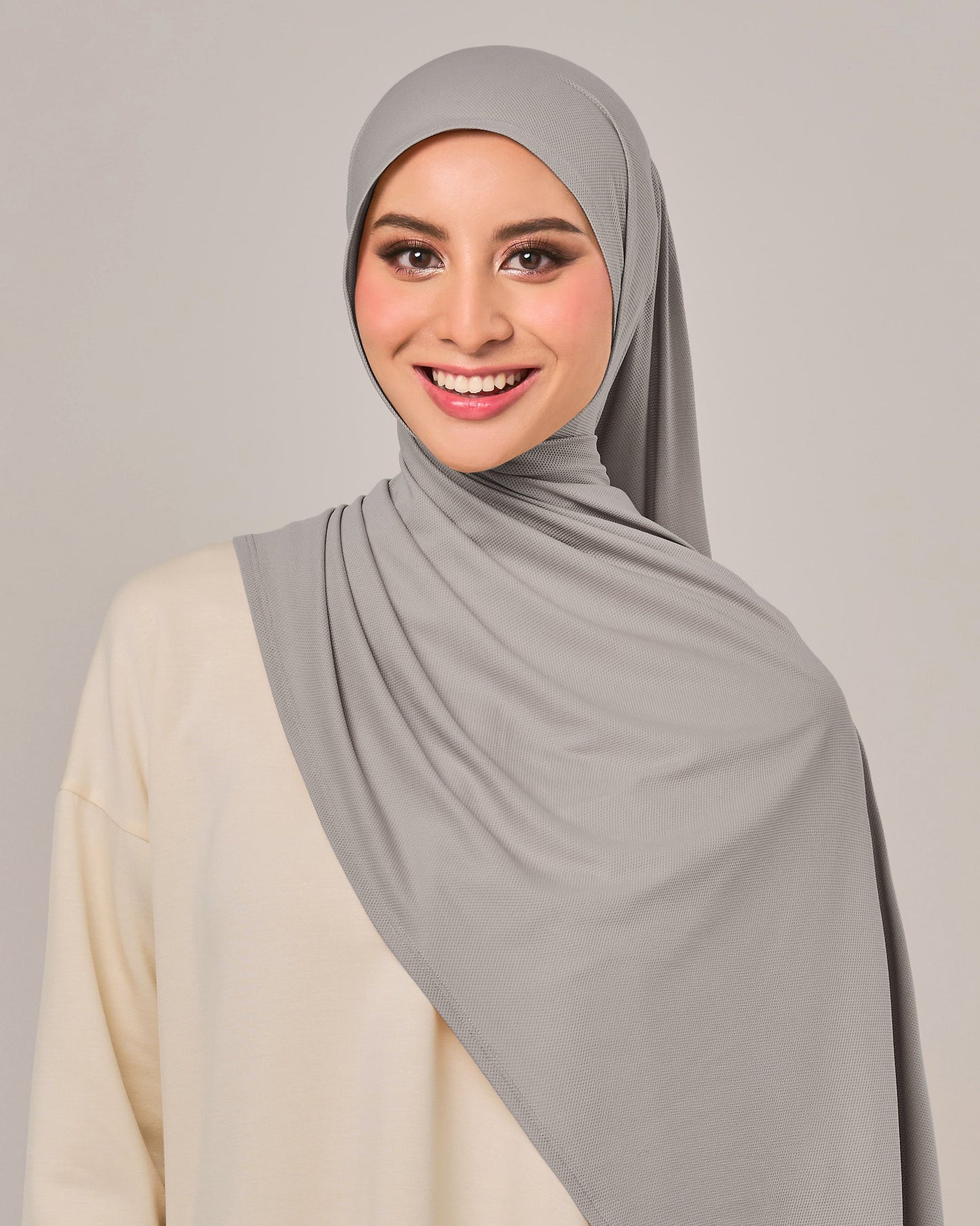Active Wear - Sport Shawl