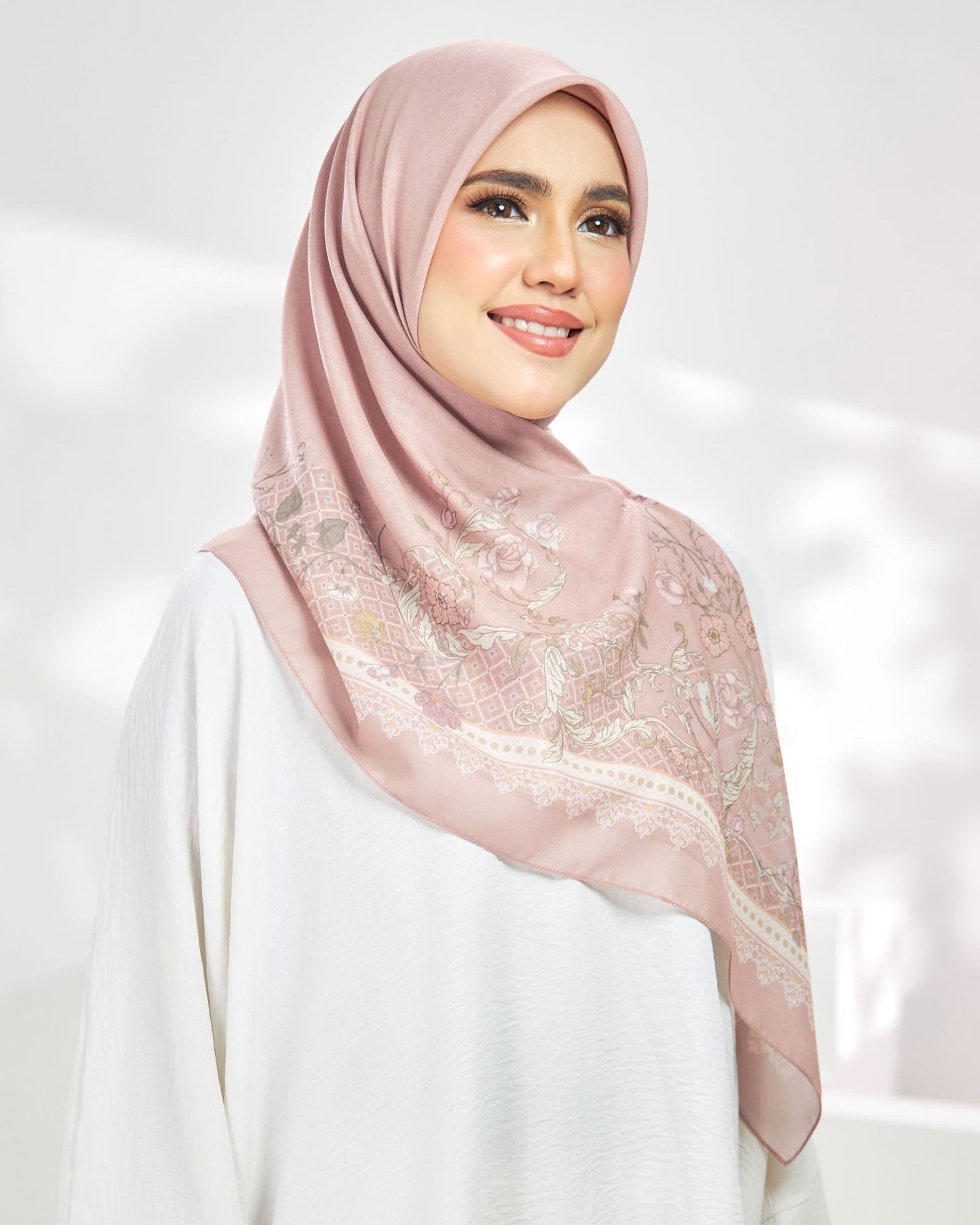 Medina in Thaif Rose