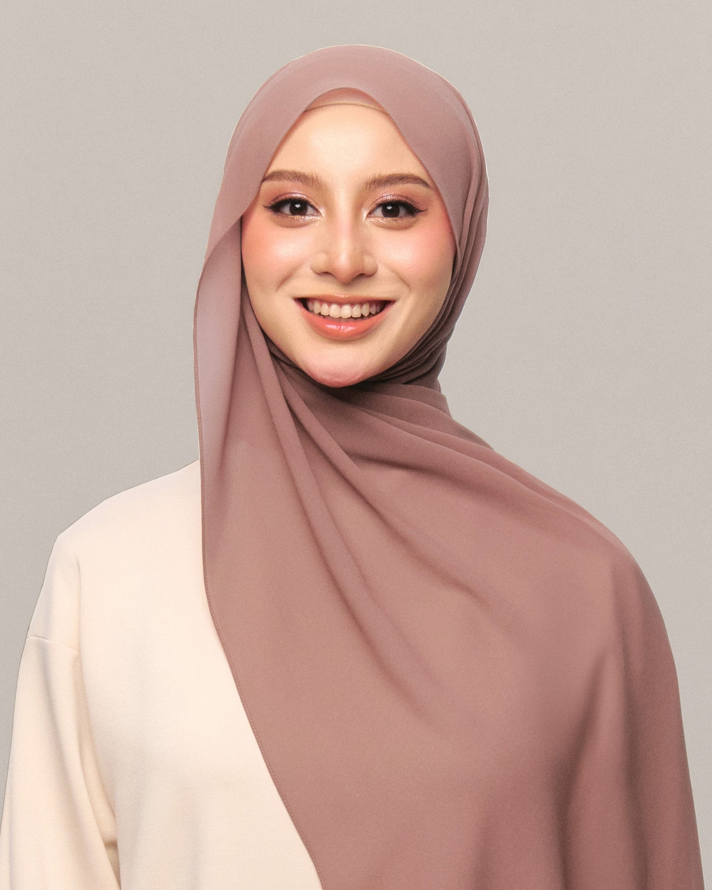 Safiyya Pearl Chiffon Shawl