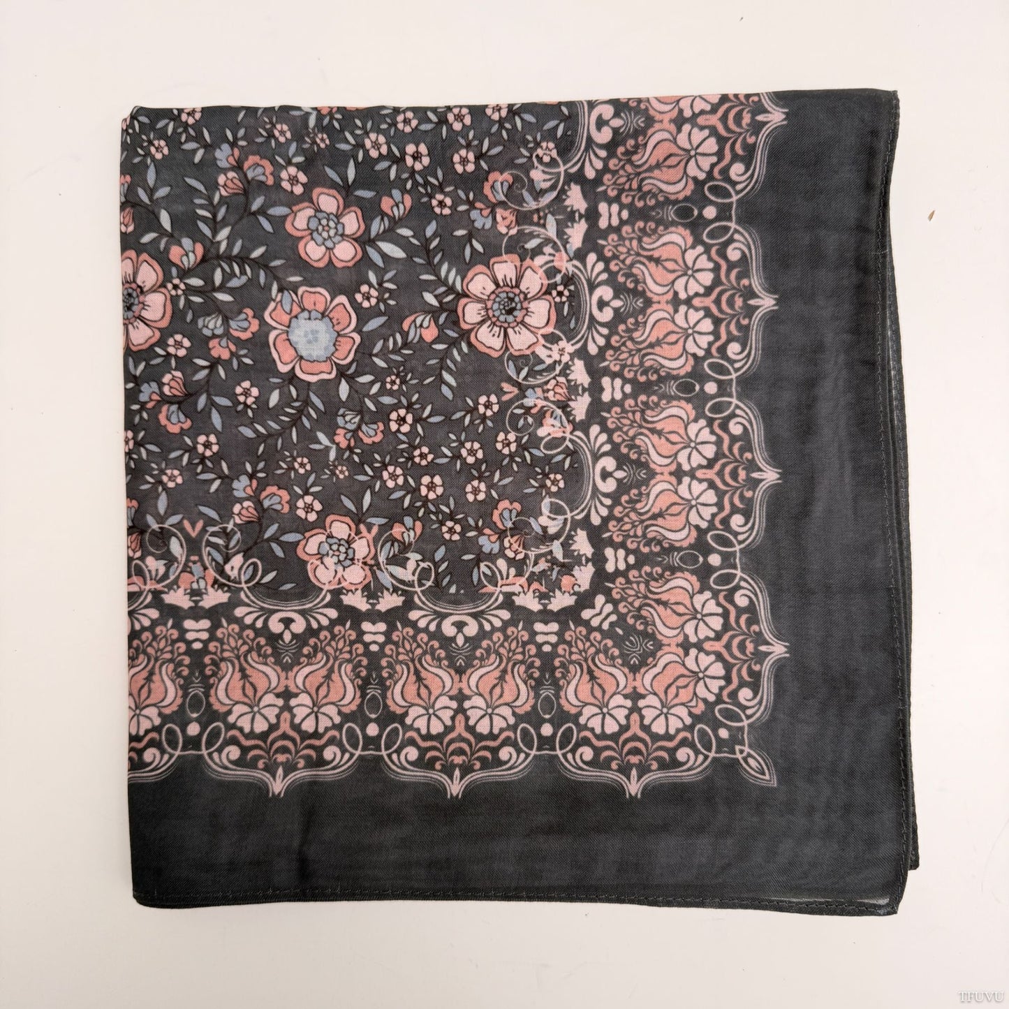 TIKTOK VINTAGE SHAWL